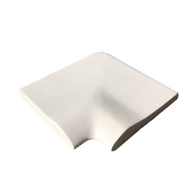 Угловой белый копинговый камень Aquaviva 250x300x50-25 мм